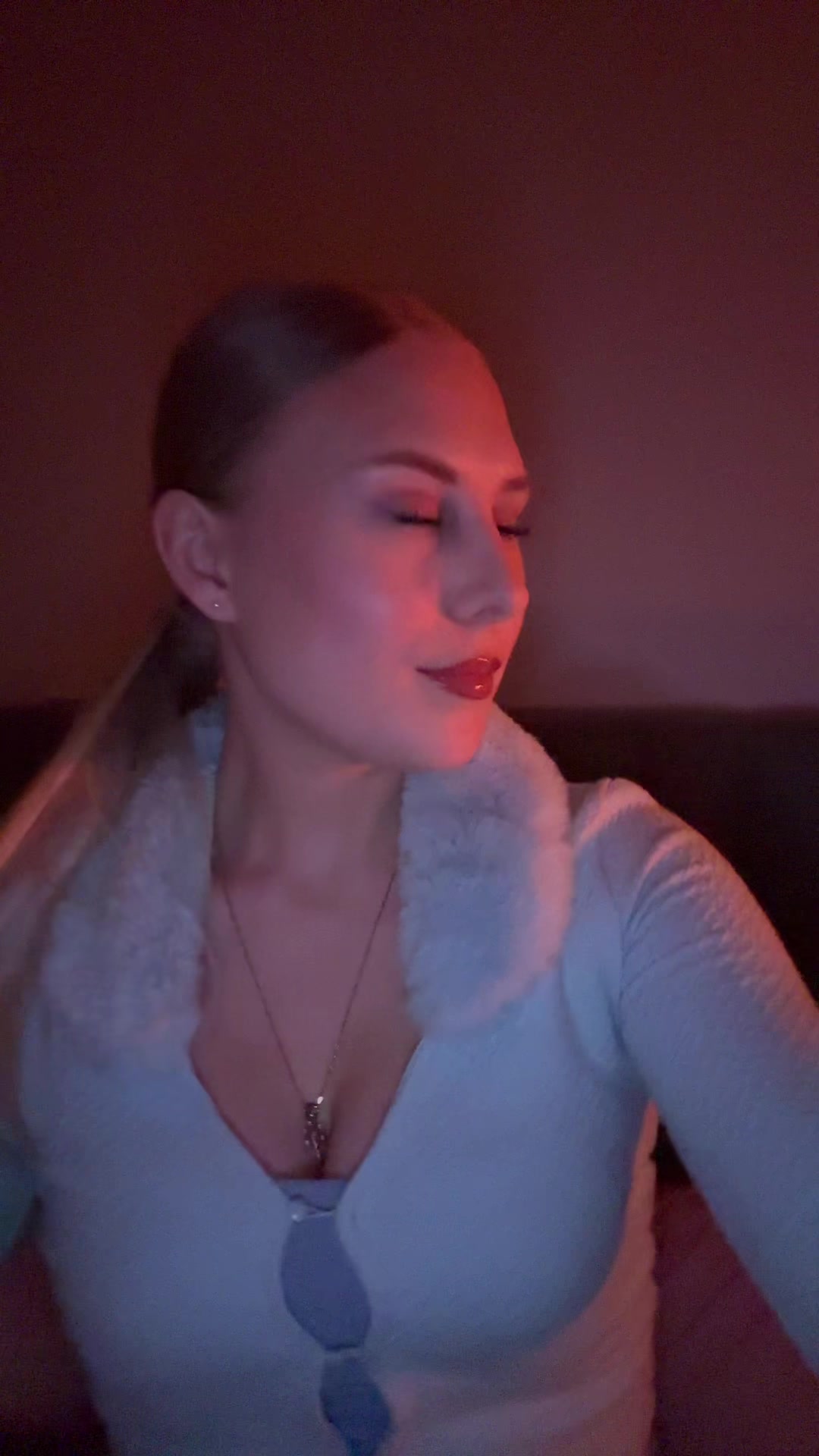 @Vika
