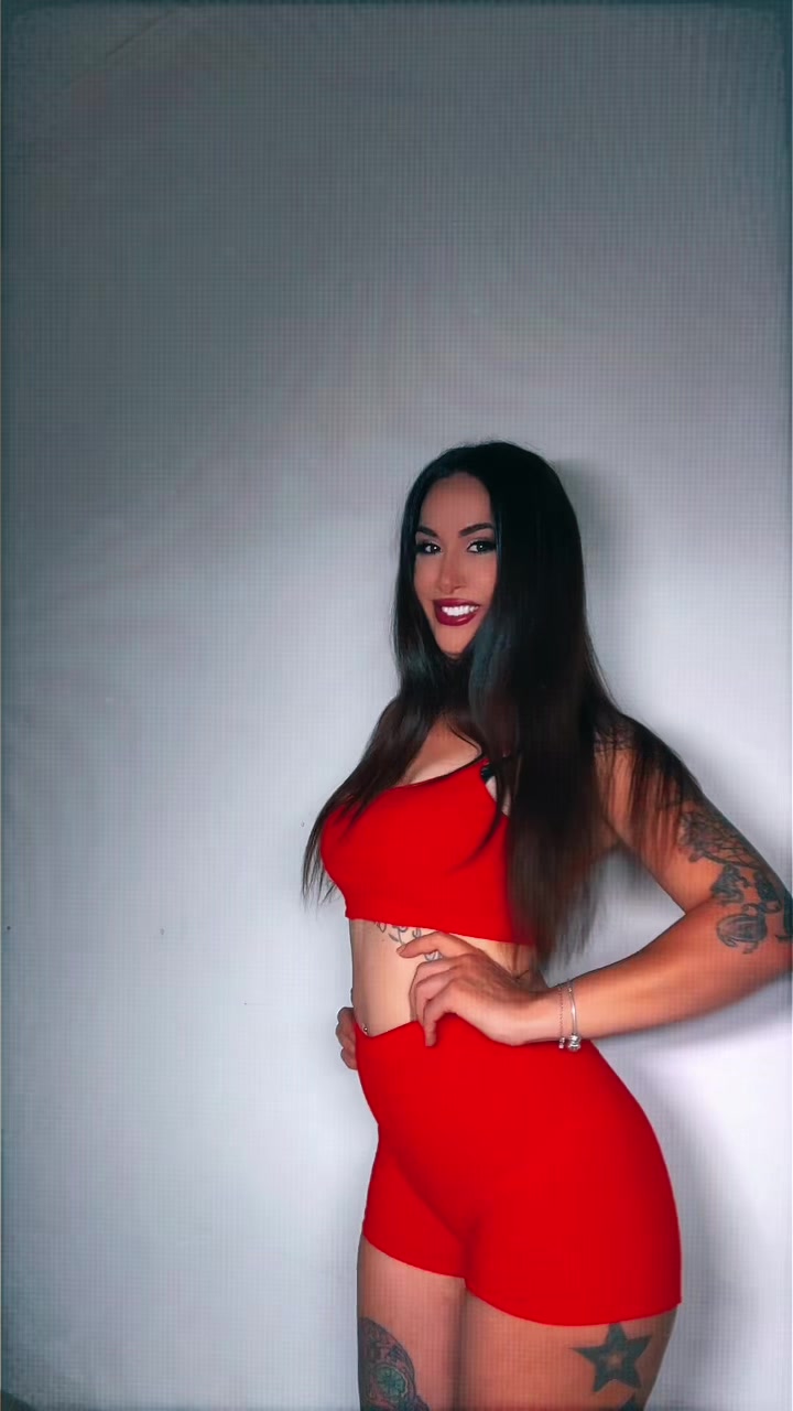 @✨VALENTINA✨