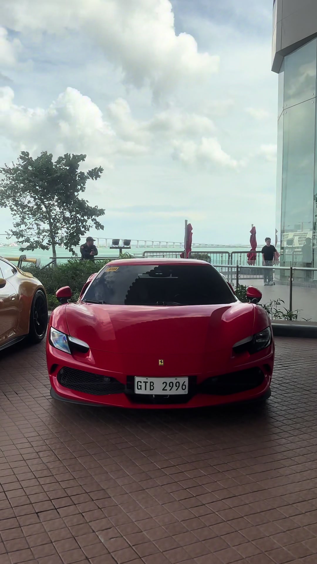 @Z🏎️