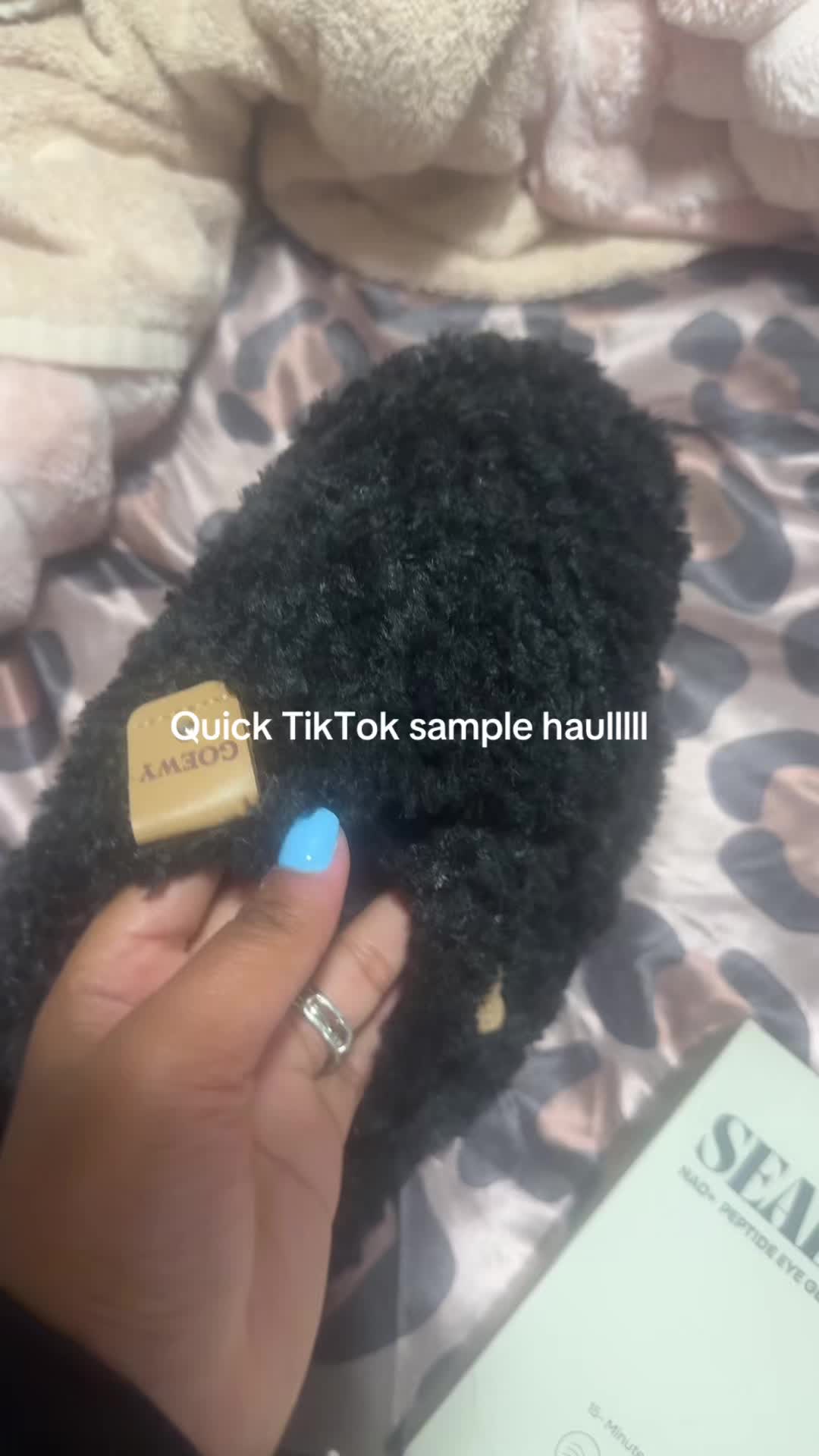 @knicolethed0ll