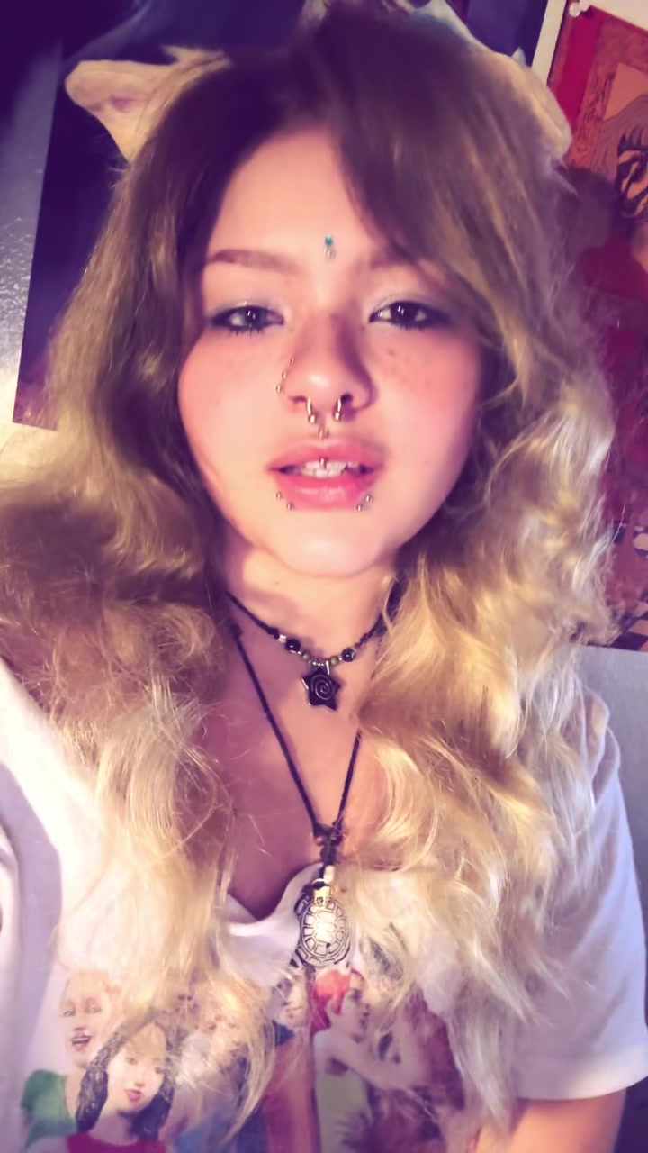 @🐈🪶