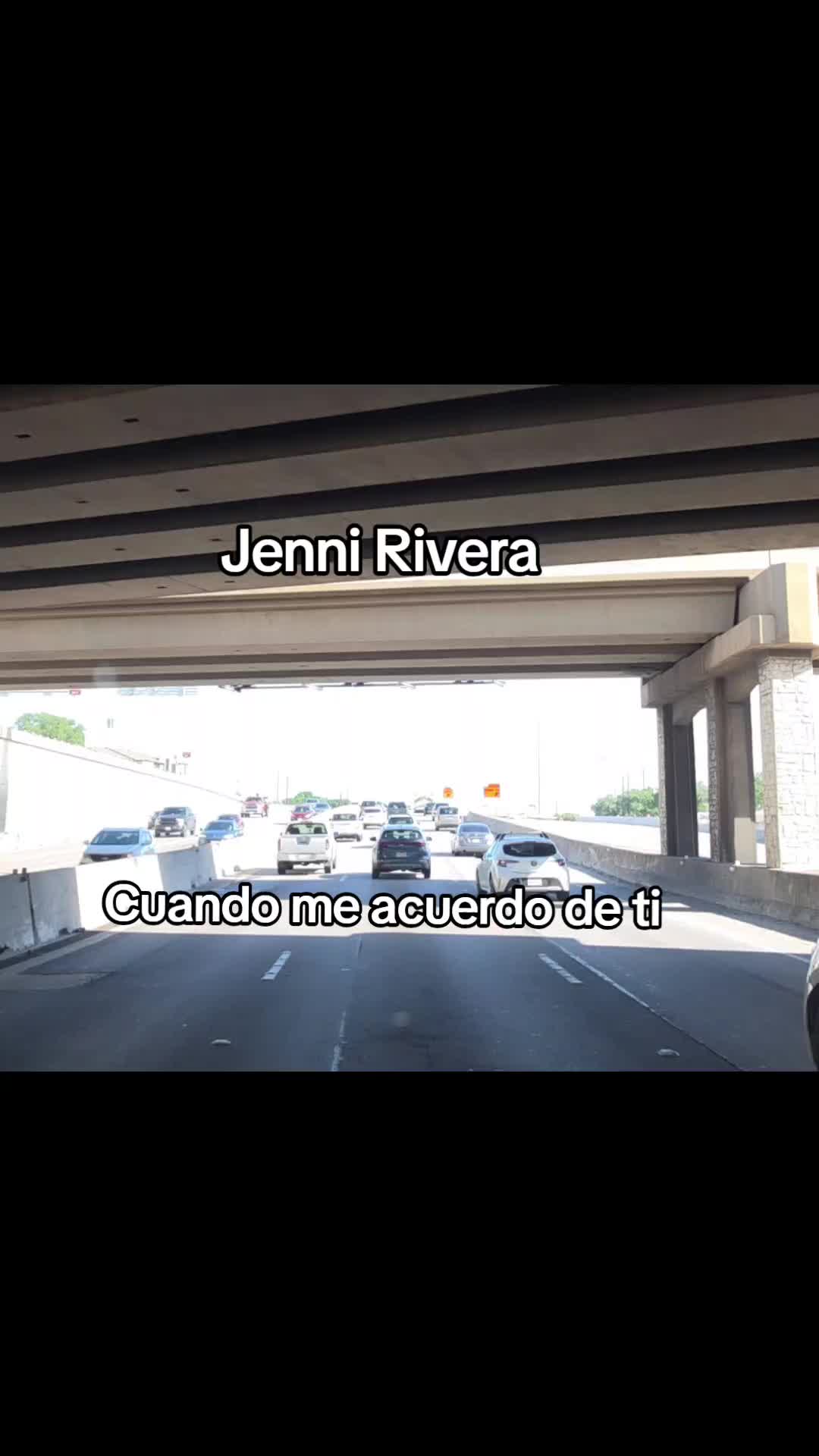 @Erika_LaOreja
