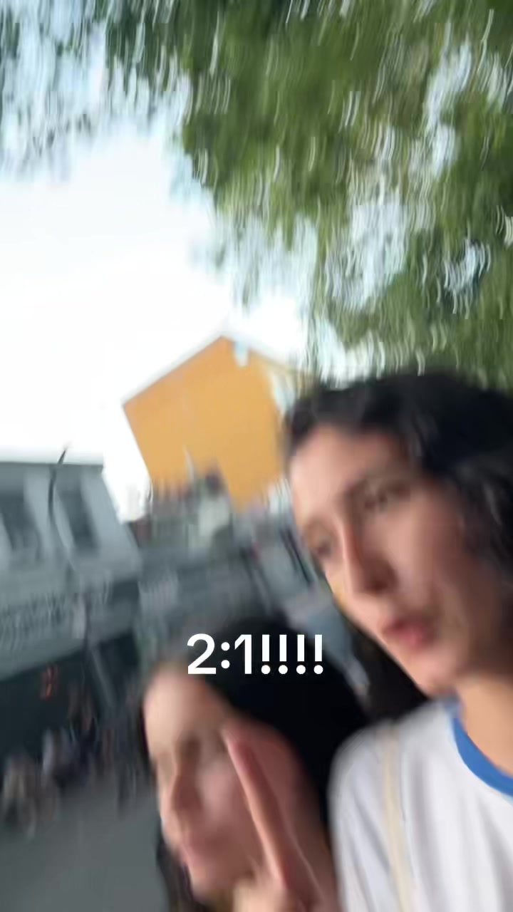 @Laura🇧🇷