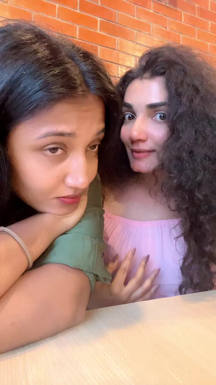 @Eshi98