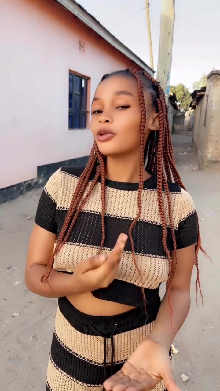 @kidemu🖤 happy👣