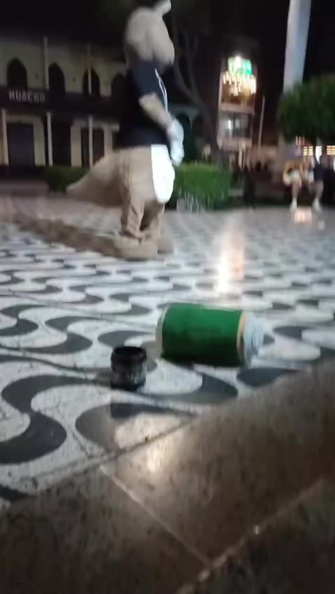 @CANGURO MAX