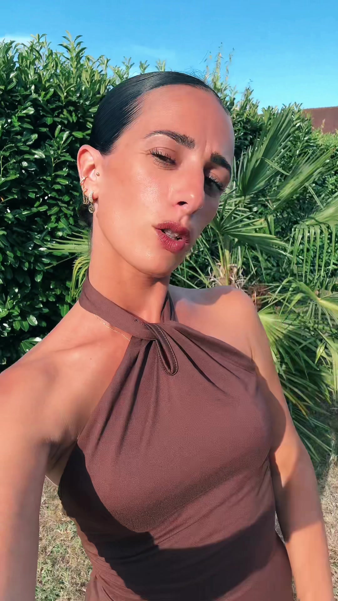 @M E L ✨