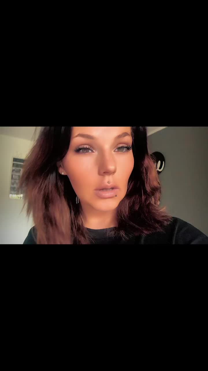 @_1996_Girl 🖤