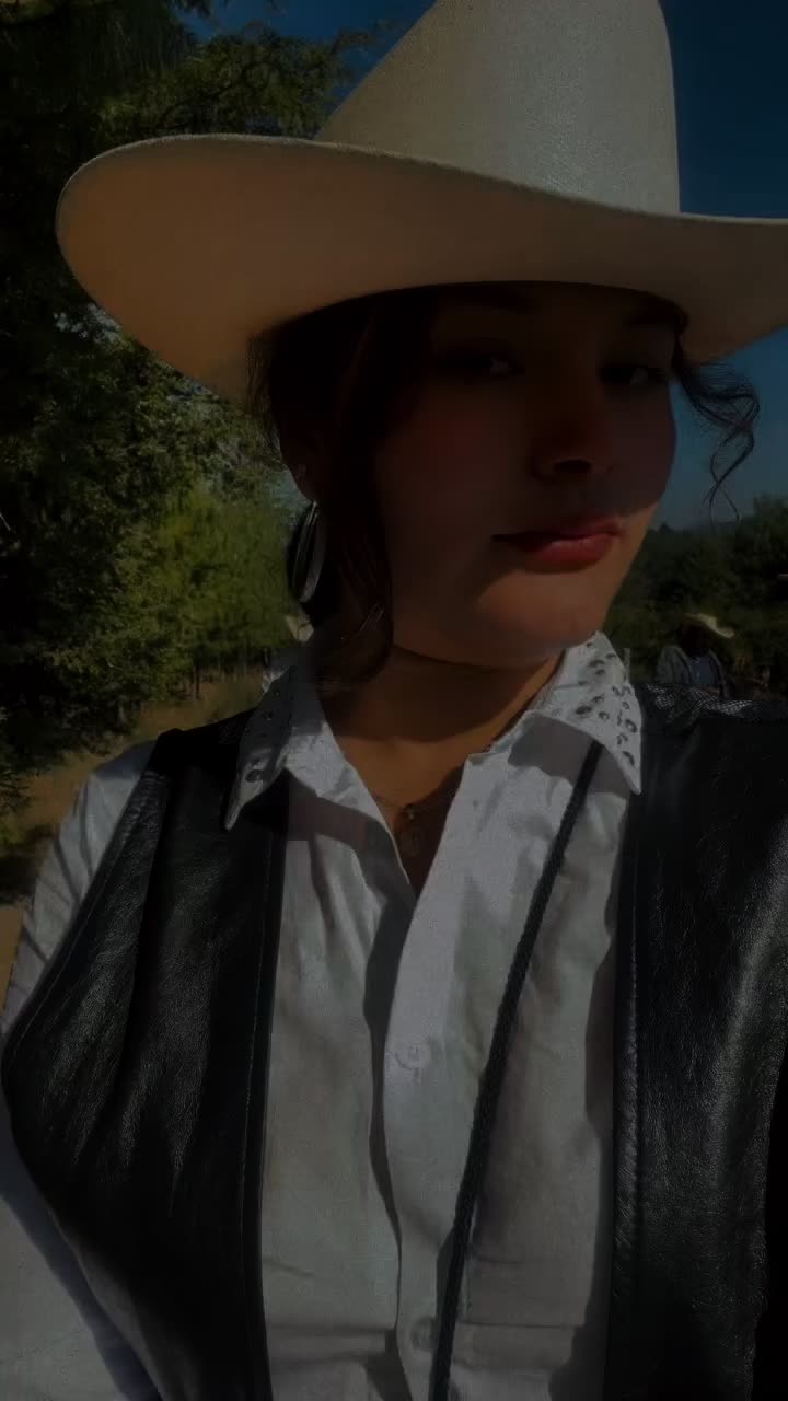 @Lili