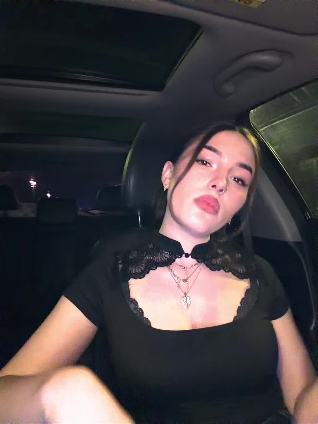 @anasttteiisha