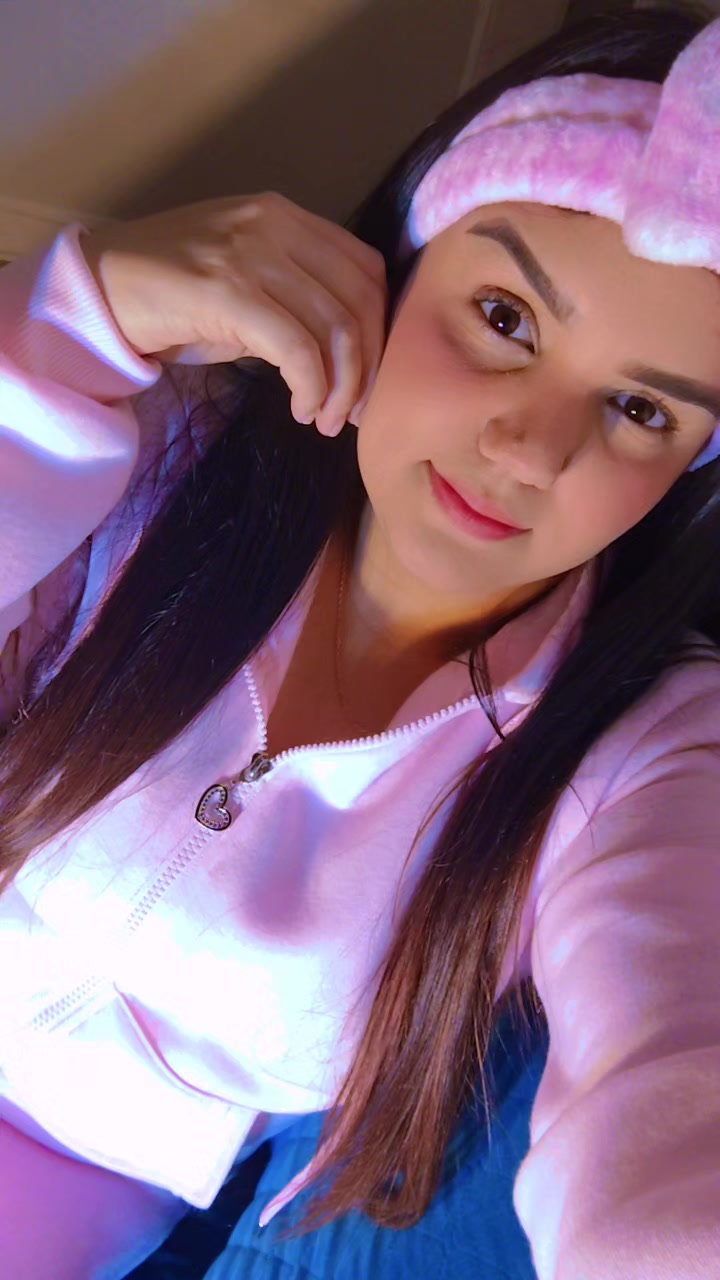 @lorii🍓👑🇻🇪🇺🇸🩷