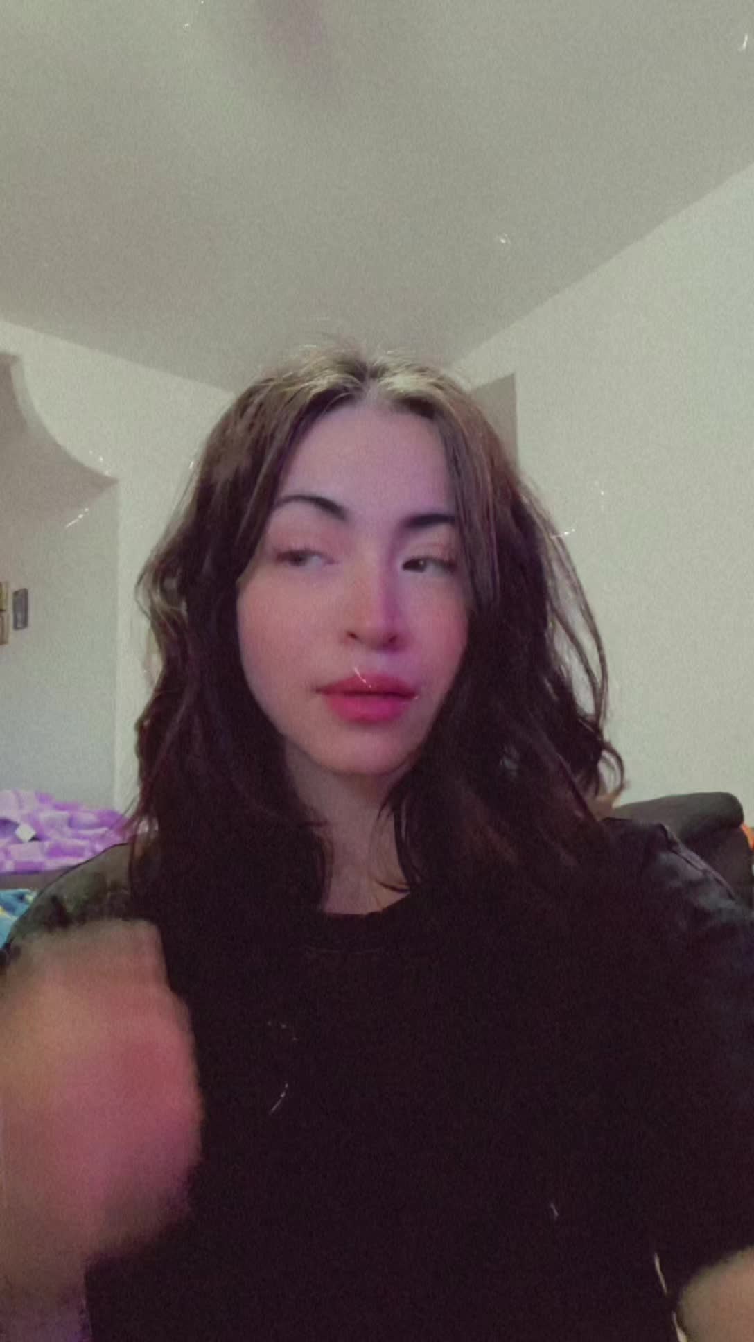 @Nana_04๐ค