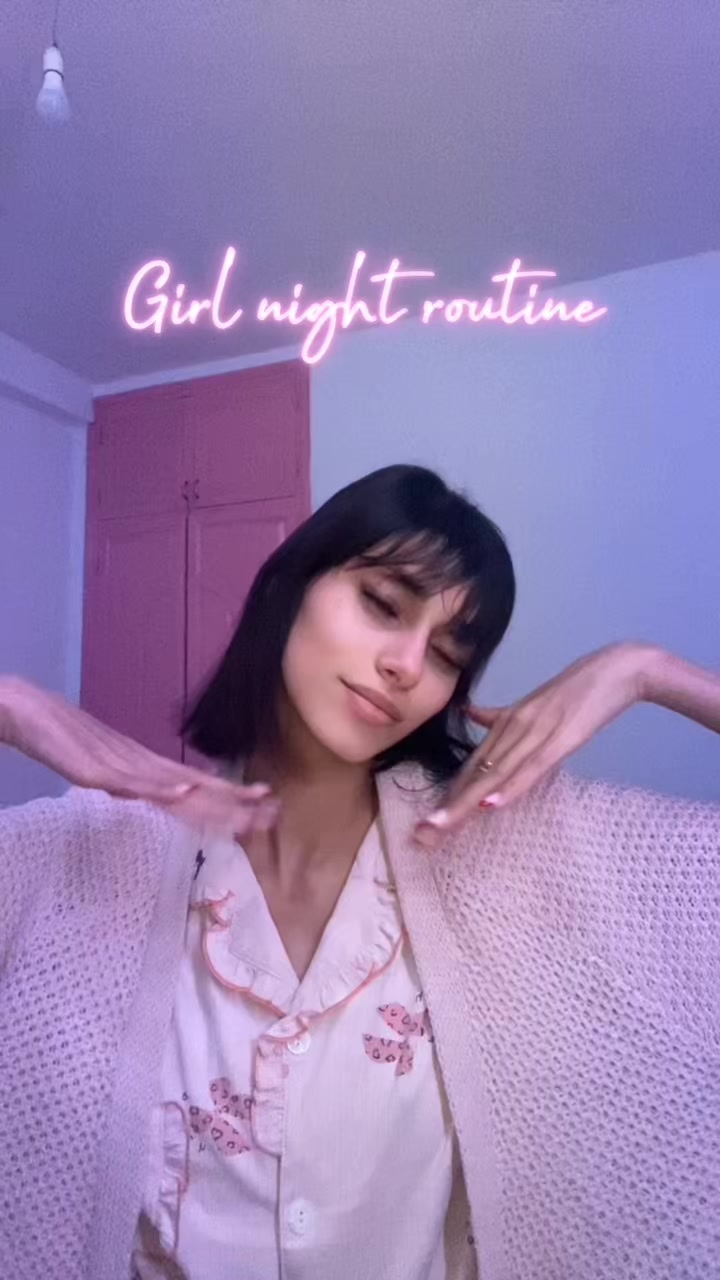 @𝑽𝒂𝒏𝒊🎀