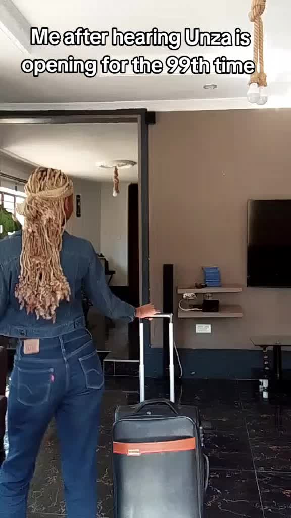 @iconic._.ari