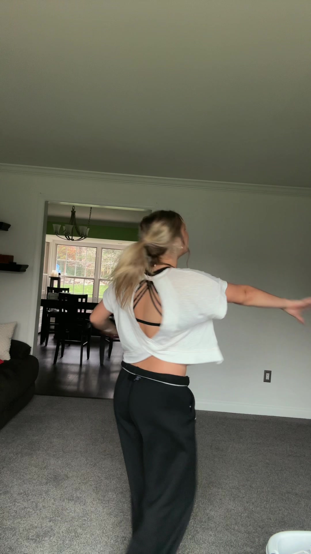 @???