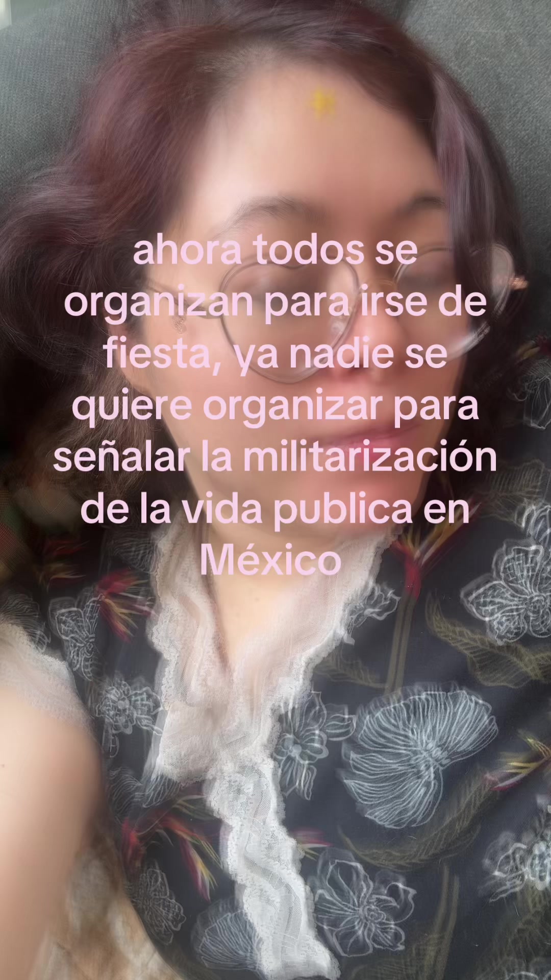 @oyeleslie_