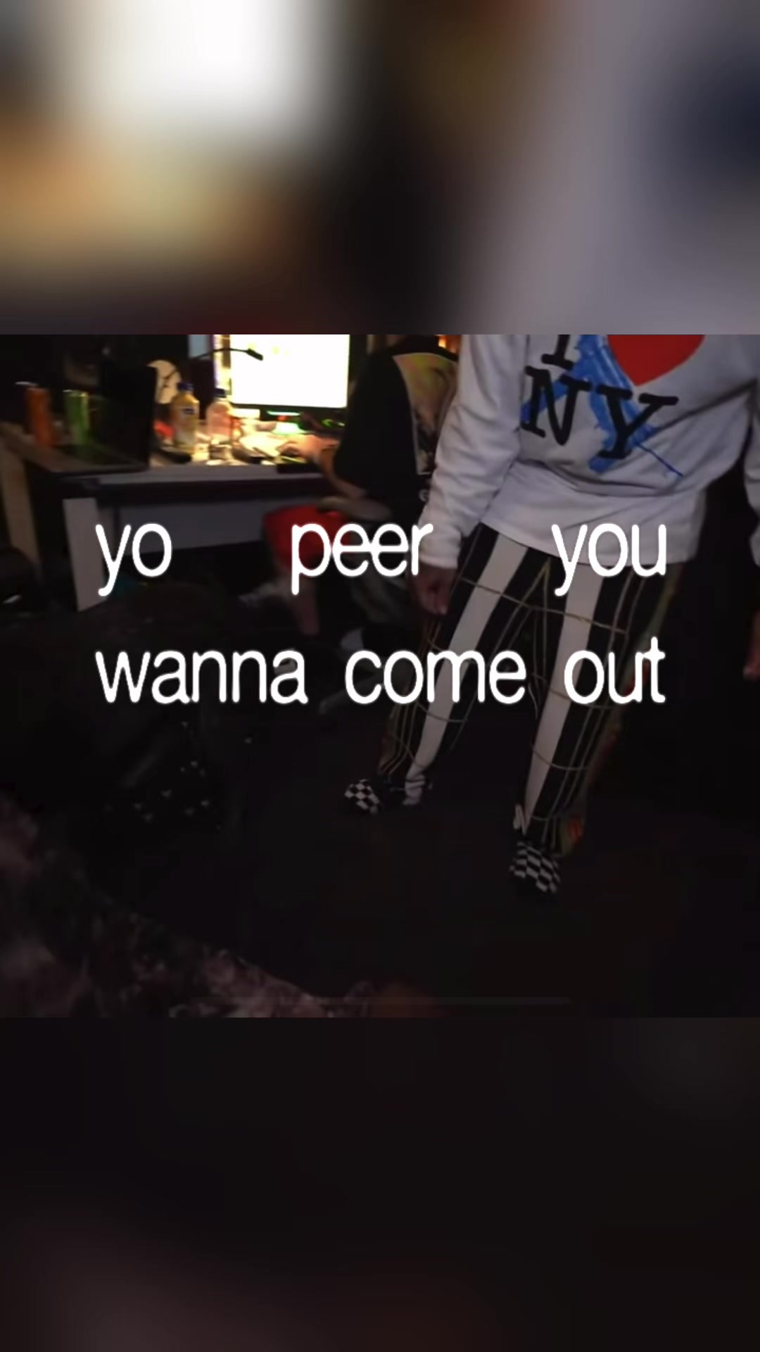 @𐕣