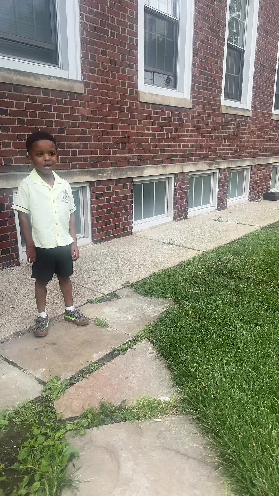 @ceeliveshere