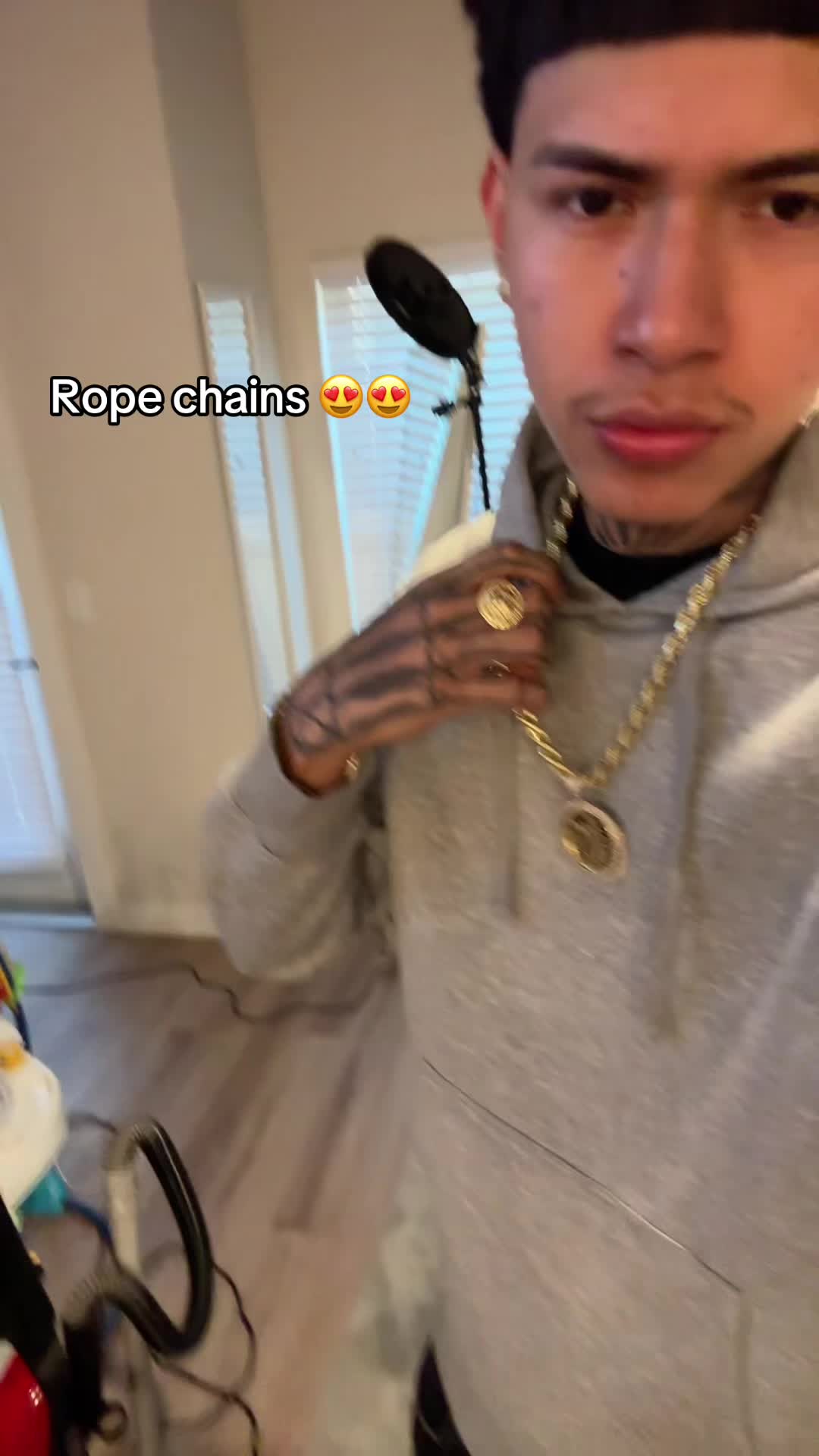 @$