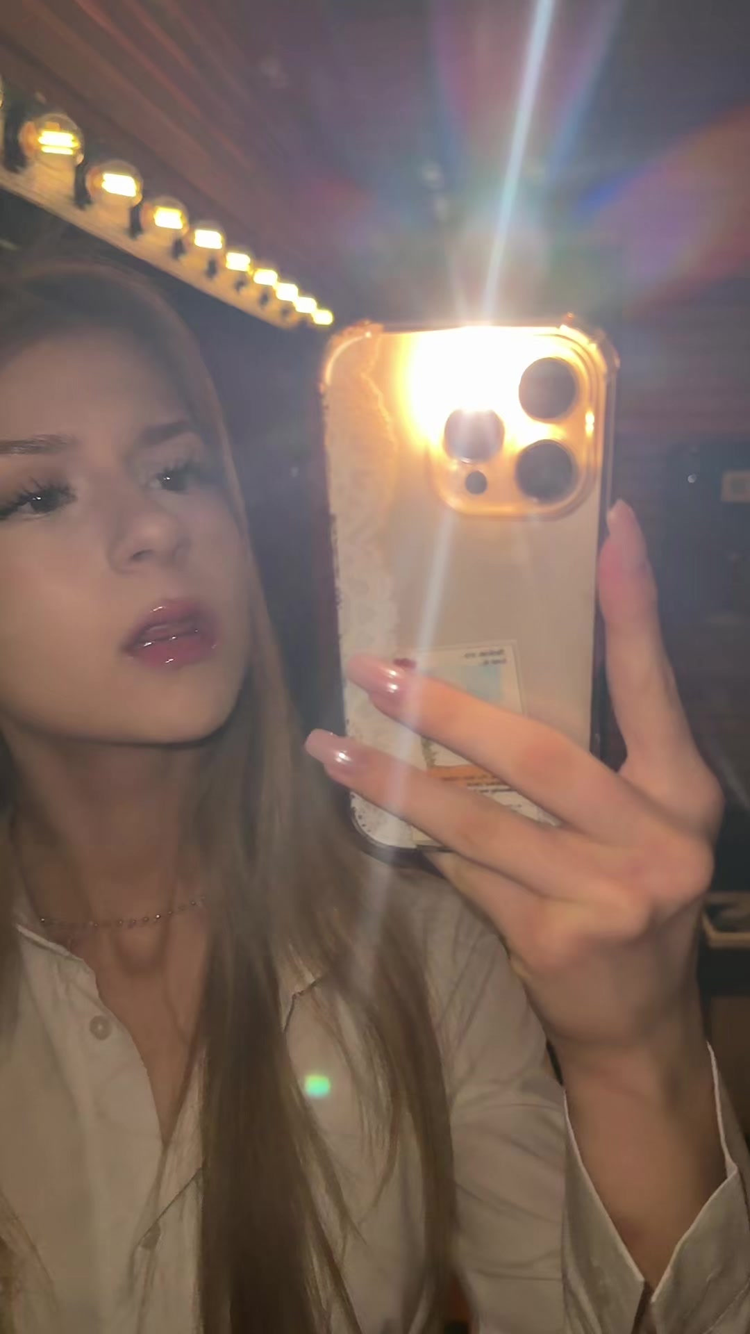 @тома@