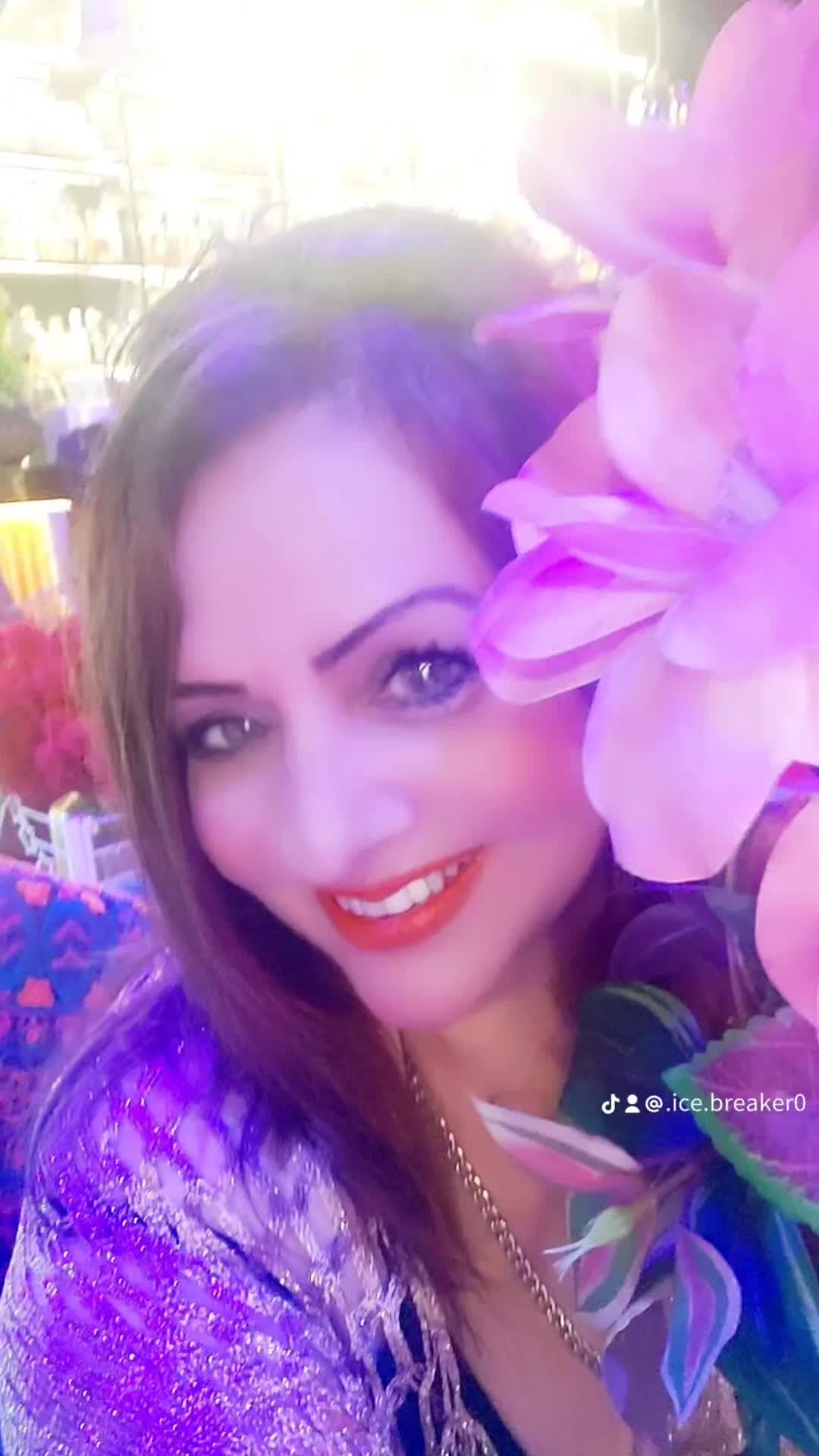 @❤️🥰 Ice Breaker 🥰❤️
