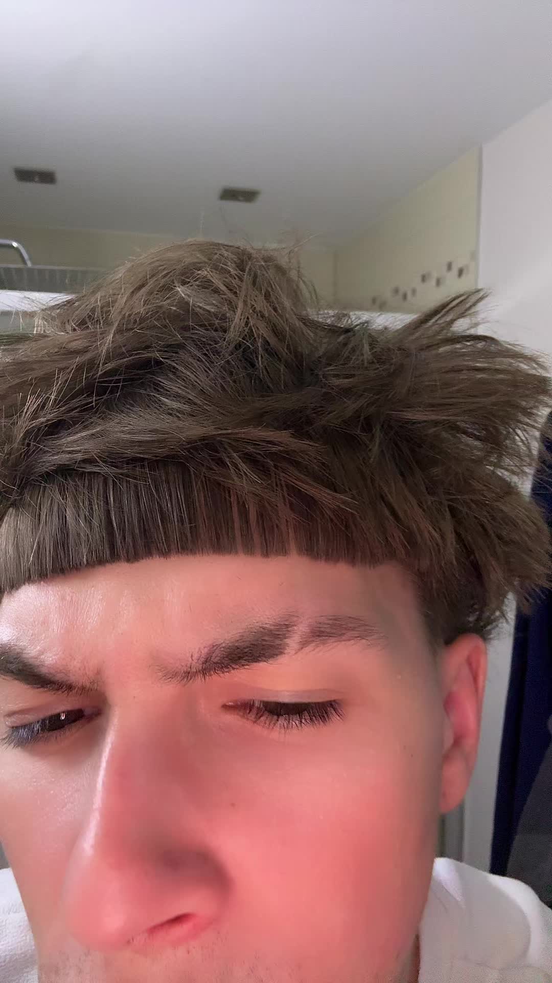 @Eloan_vnr 💇