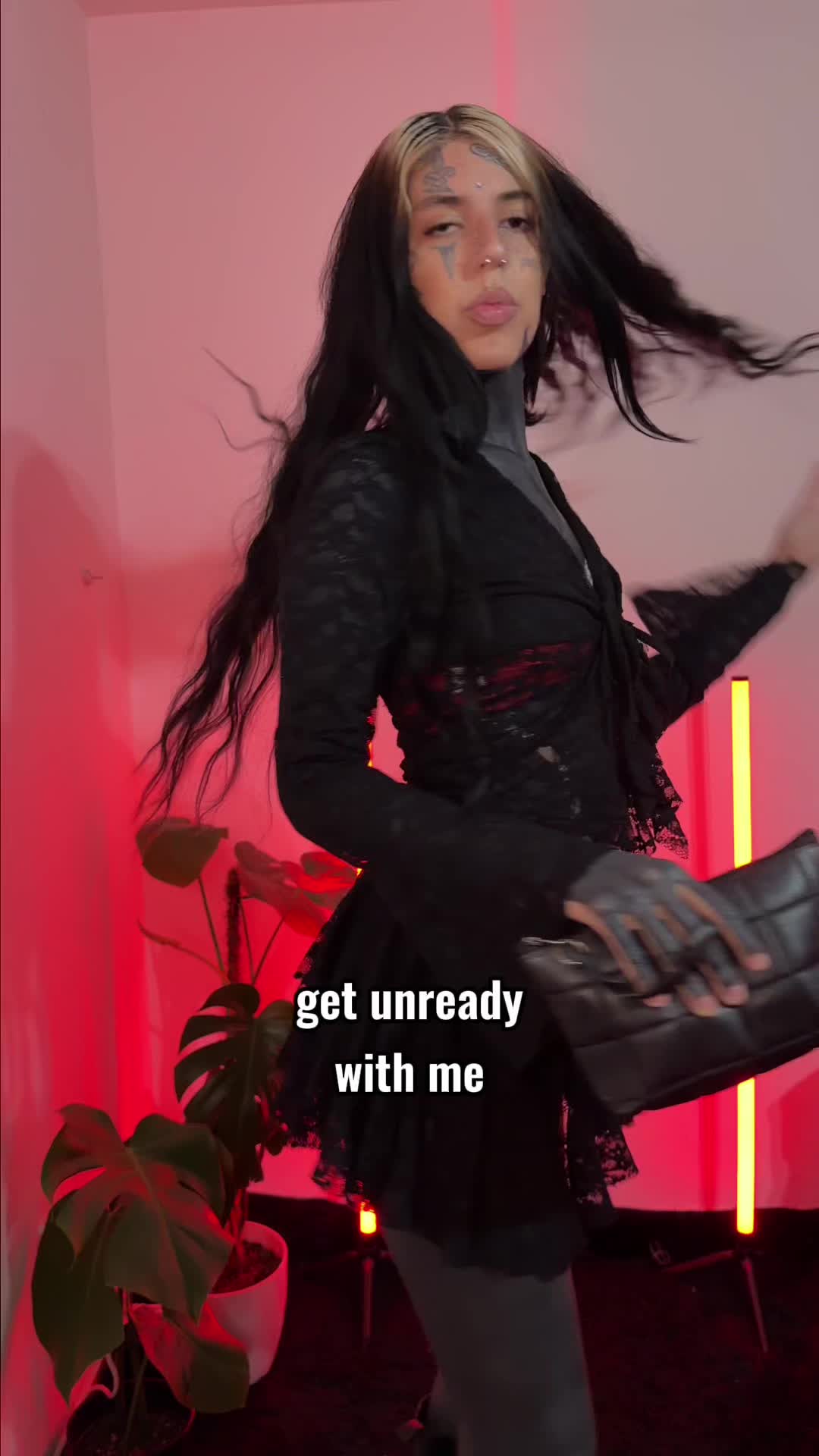 @Isabella
