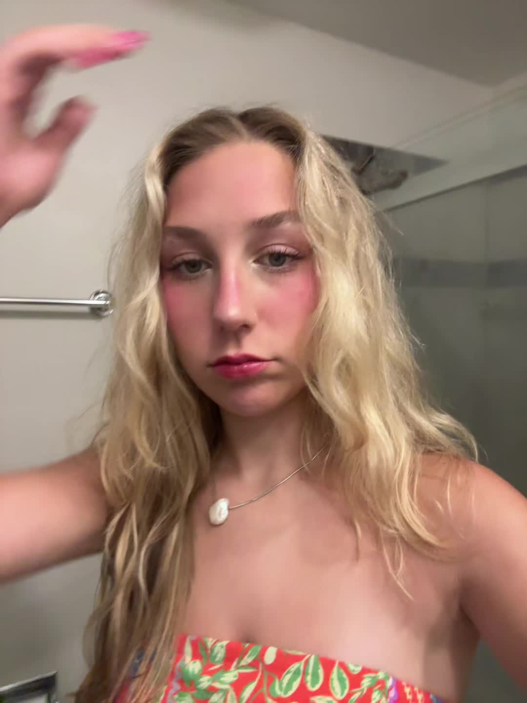@sarah
