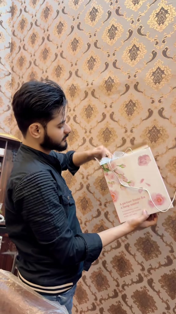 @Junaid gift center 🎁