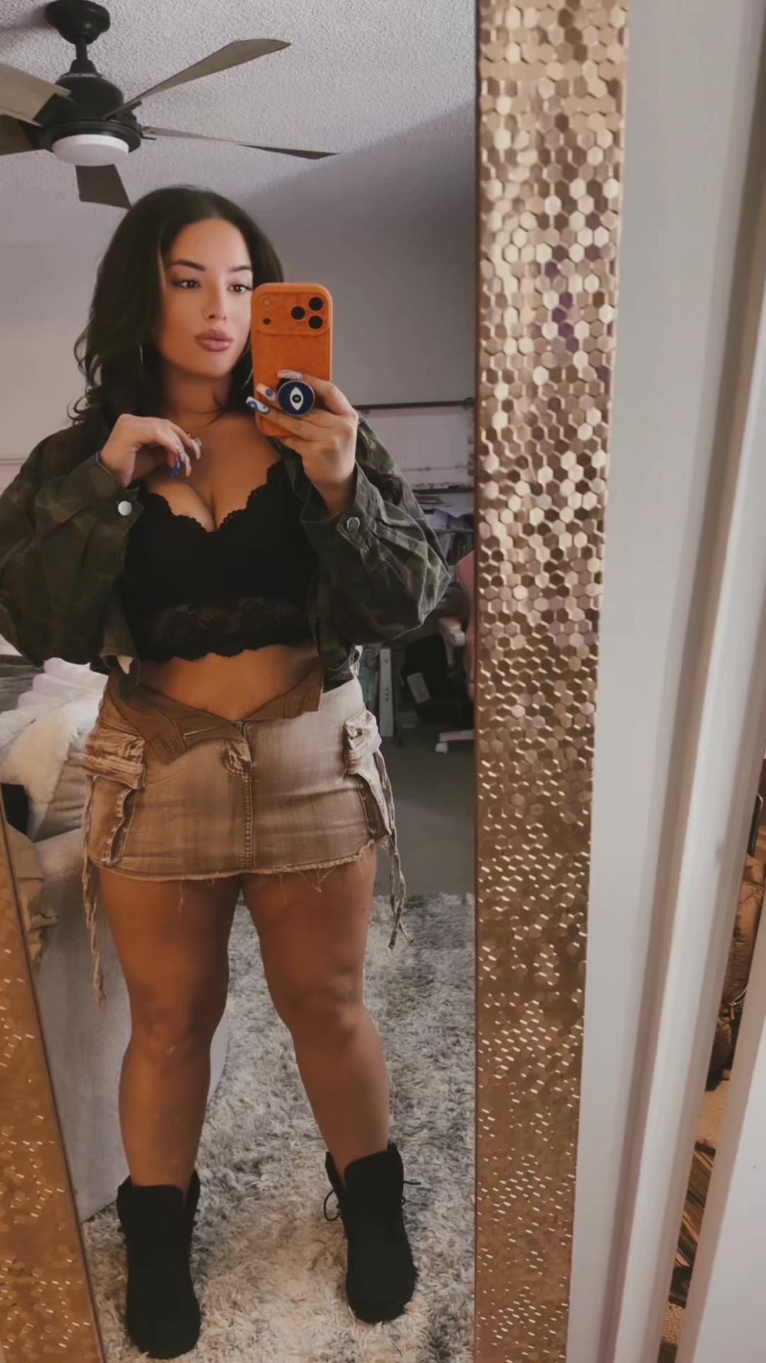 @TORI 🖤