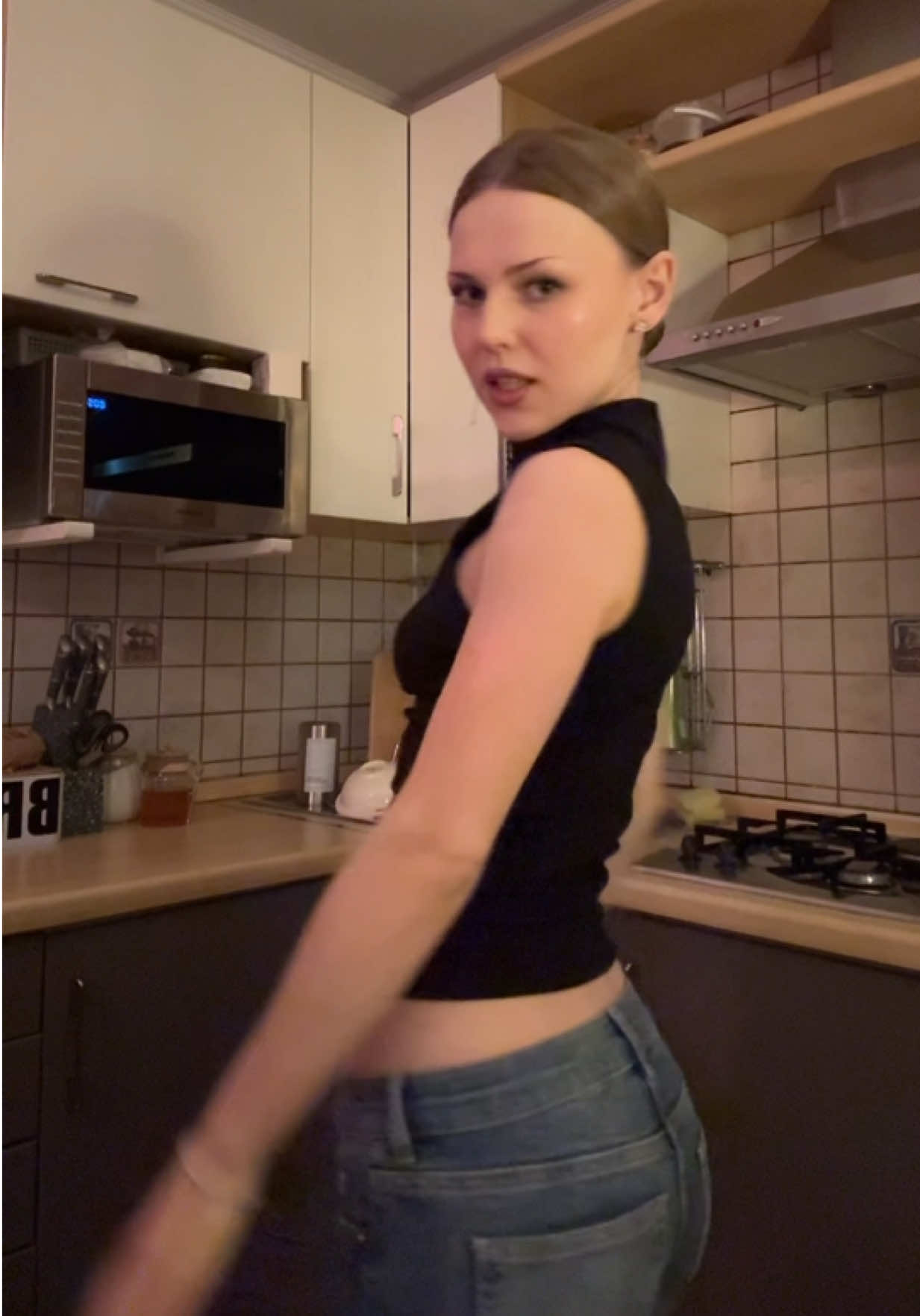 @тгк: Катя Неверович