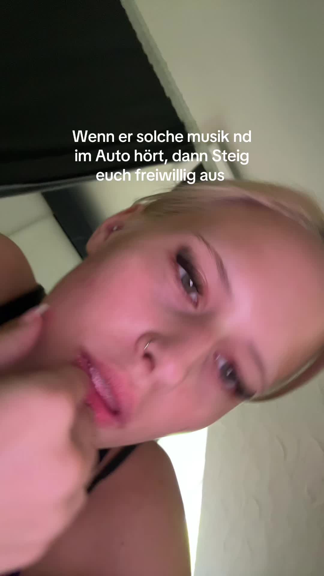 @melinasct