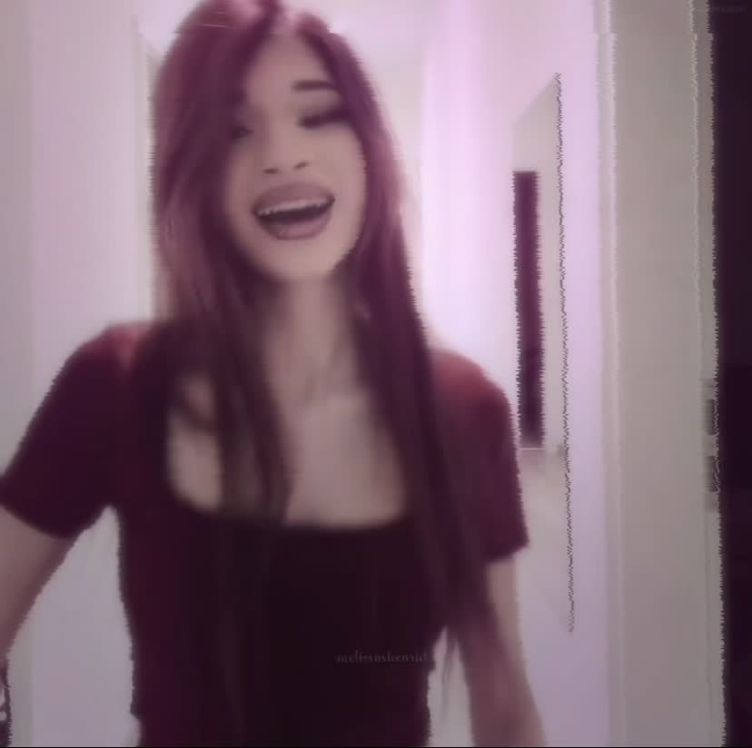 @𝒎𝒂𝒓𝒊𝒆'۶ৎ