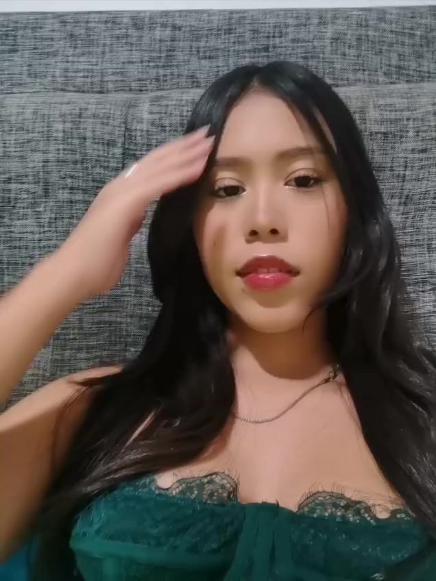 @𝓈𝒶𝓇𝒶🦥
