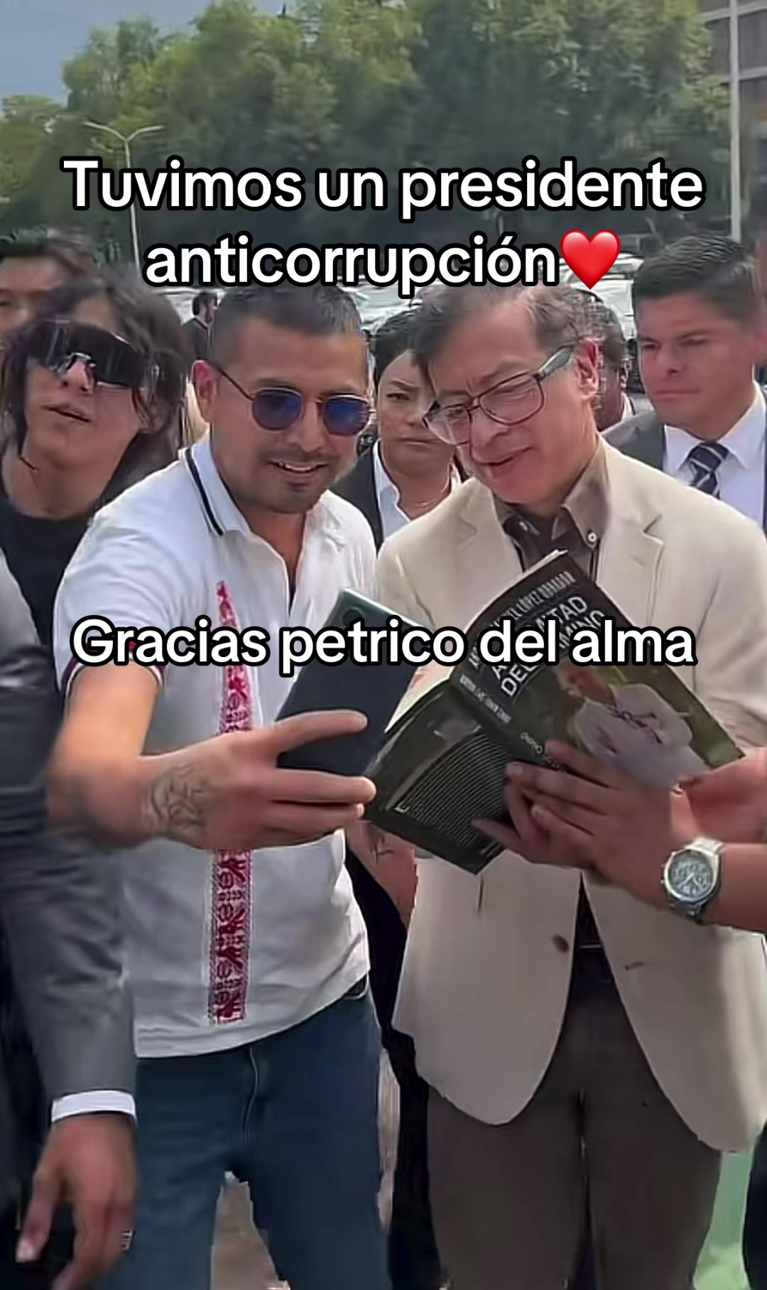 @EL IZQUIERDISTA