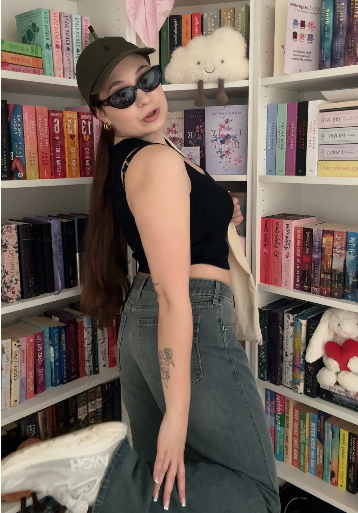 @val☁️ | booktok