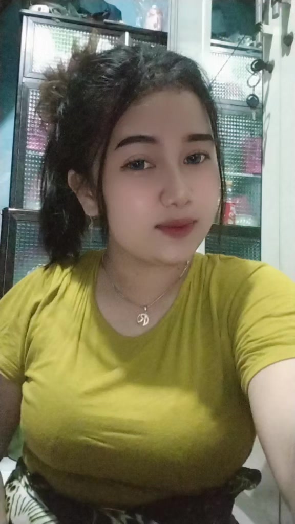 @Dyahh