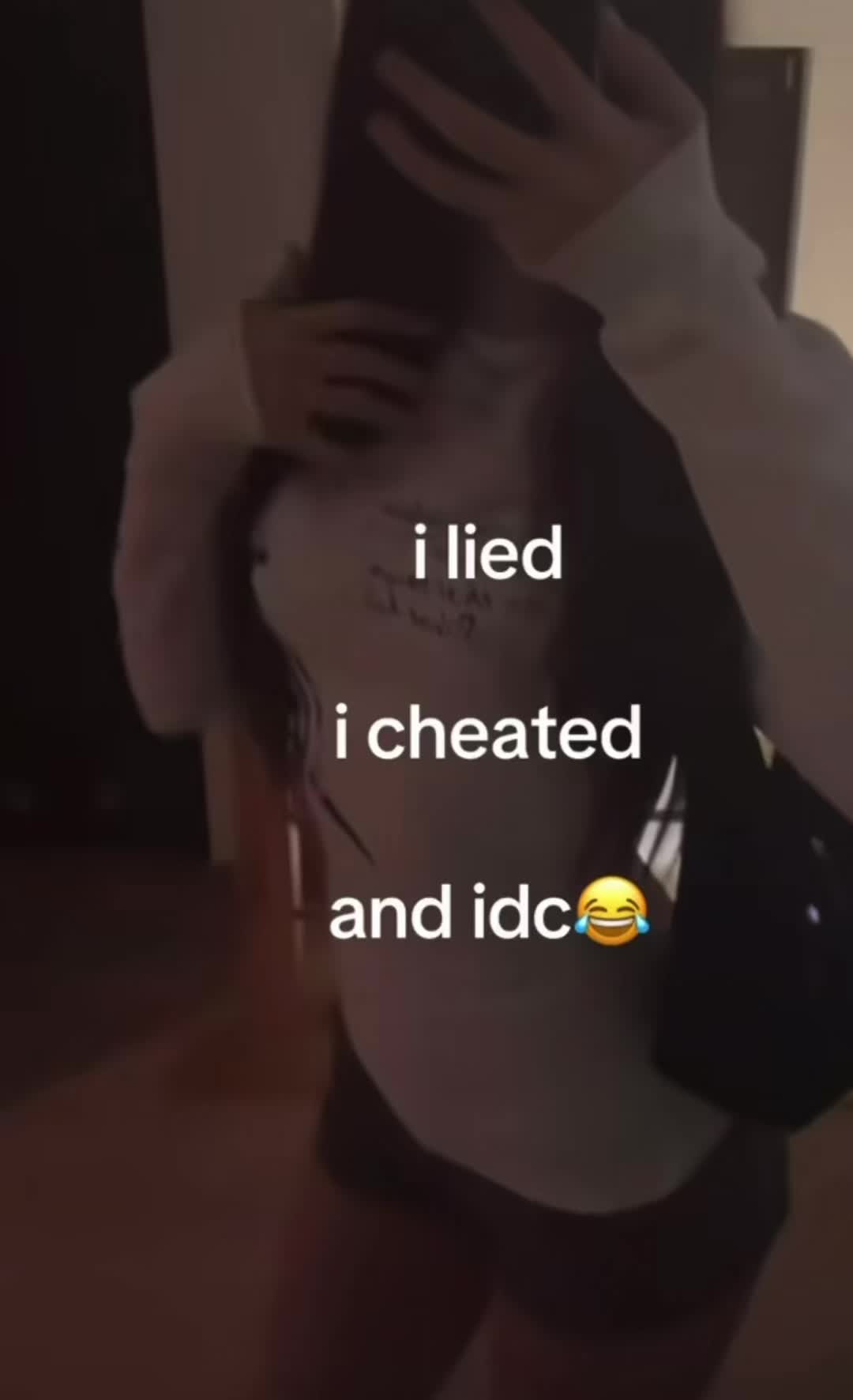 @EsBueno