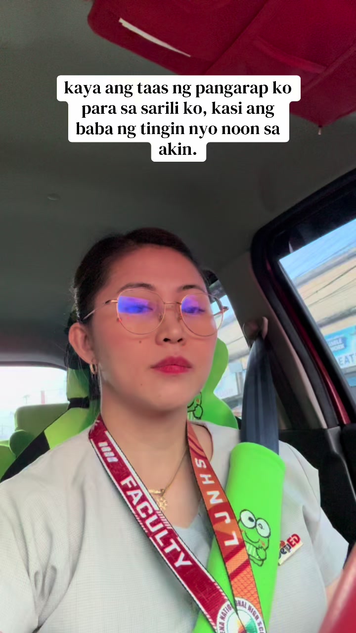 @Miss. Strel🧑🏫