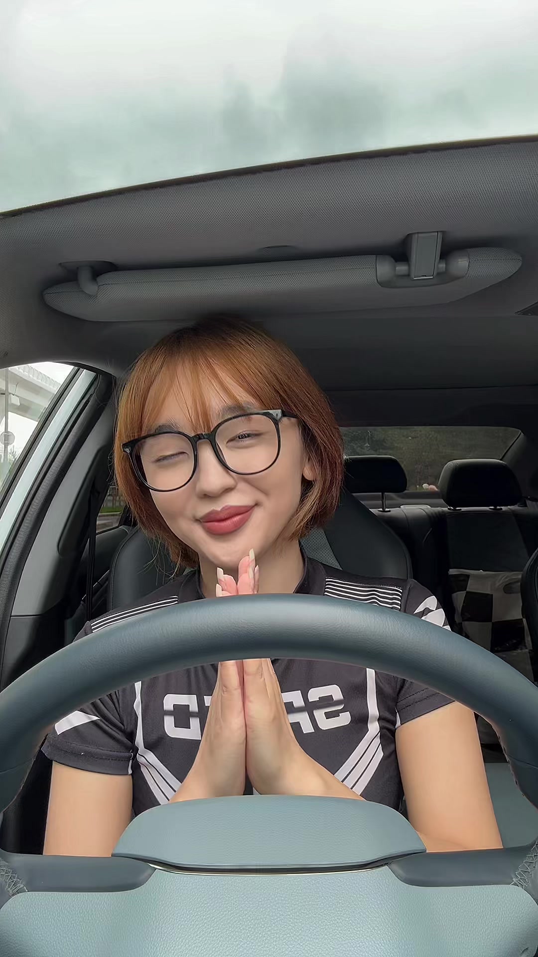 @Aiconic