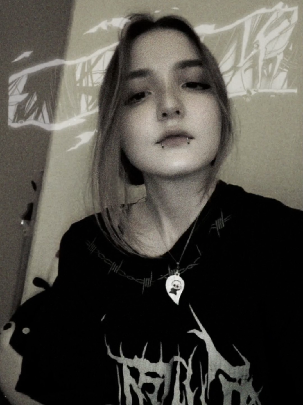 @🤍_𝔹𝕝𝕒𝕔𝕜 𝕀𝕔𝕖_🖤