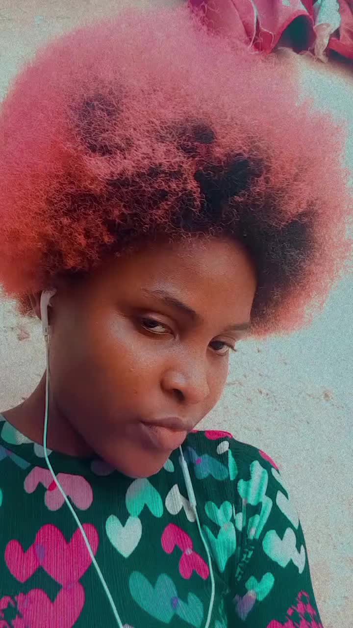 @Happiness 🖤🌶️