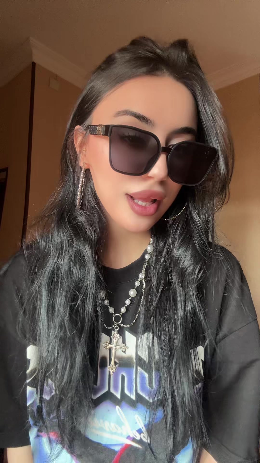 @𝟏𝟏:𝟏𝟏