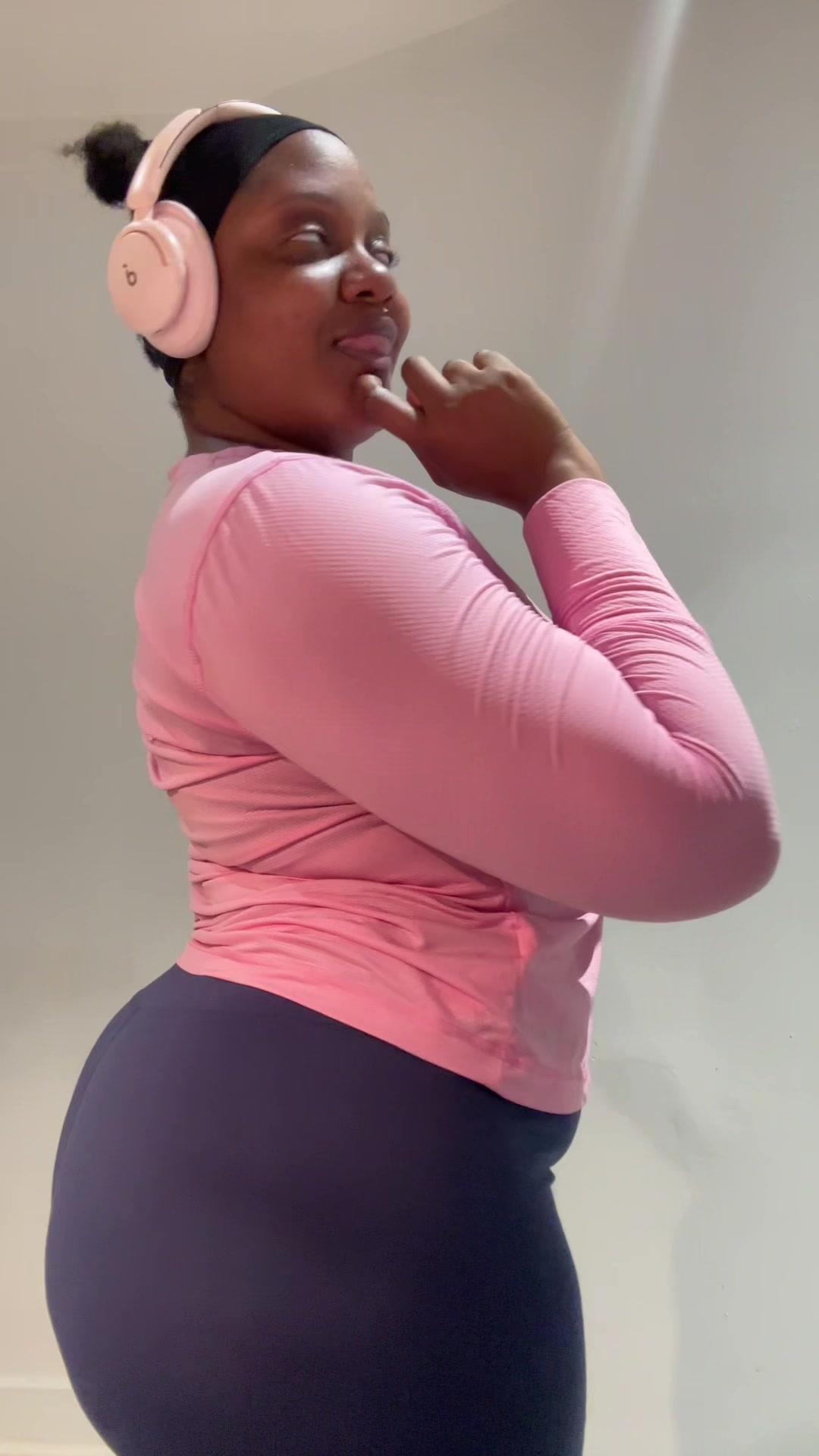 @audreypleasee