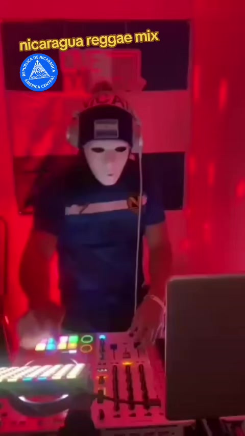 @DJPOLLITO505 🐣🎚🎛🎤🎧