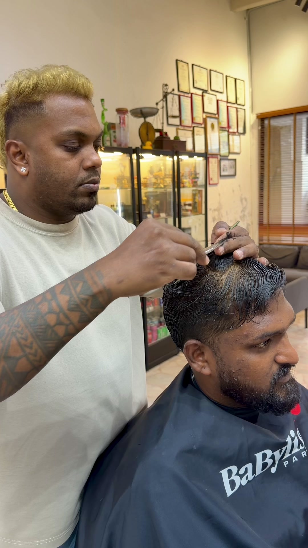 @SUTHAGAR_the_BARBER