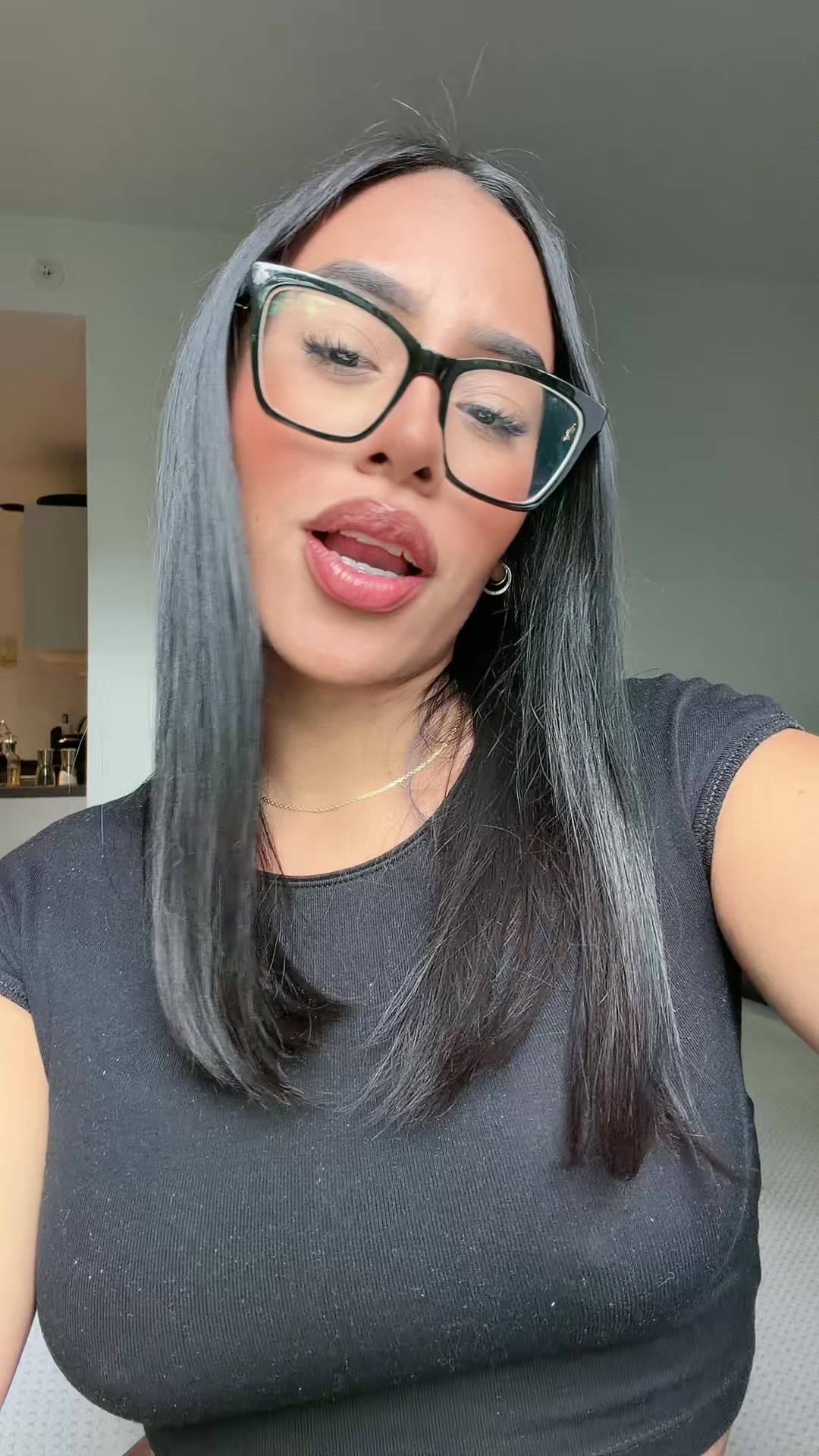 @KarolayE.