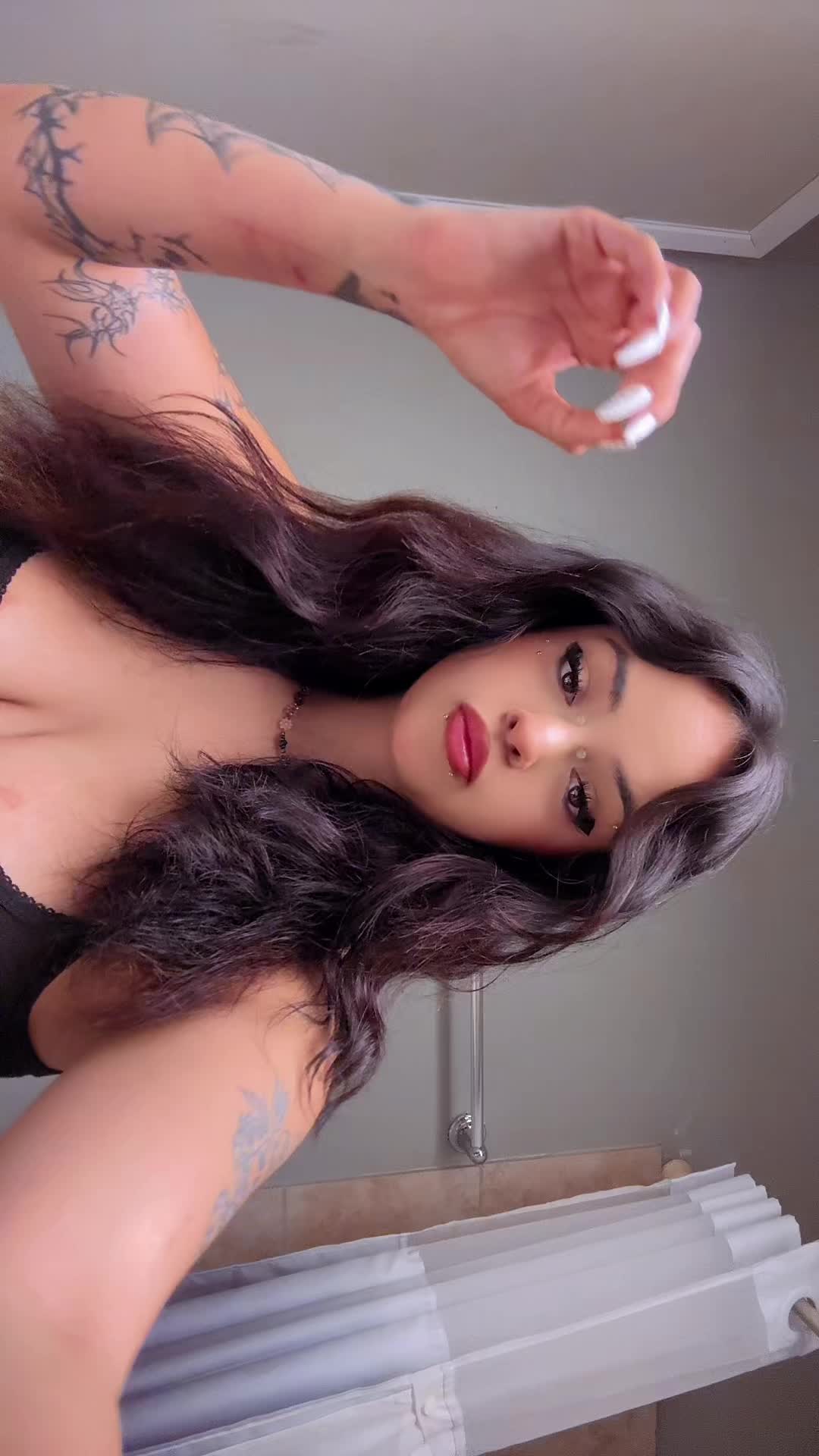 @·:*¨༺ ♱✮♱ ༻¨*:·