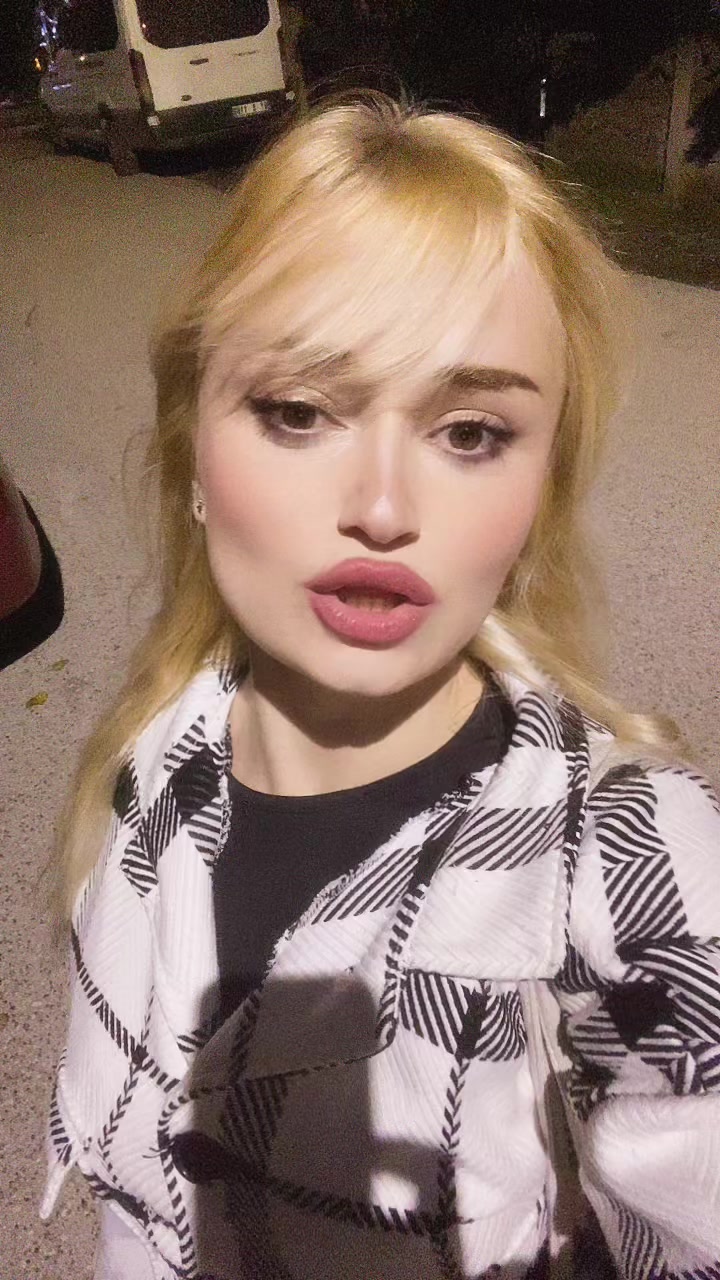 @Afrodit