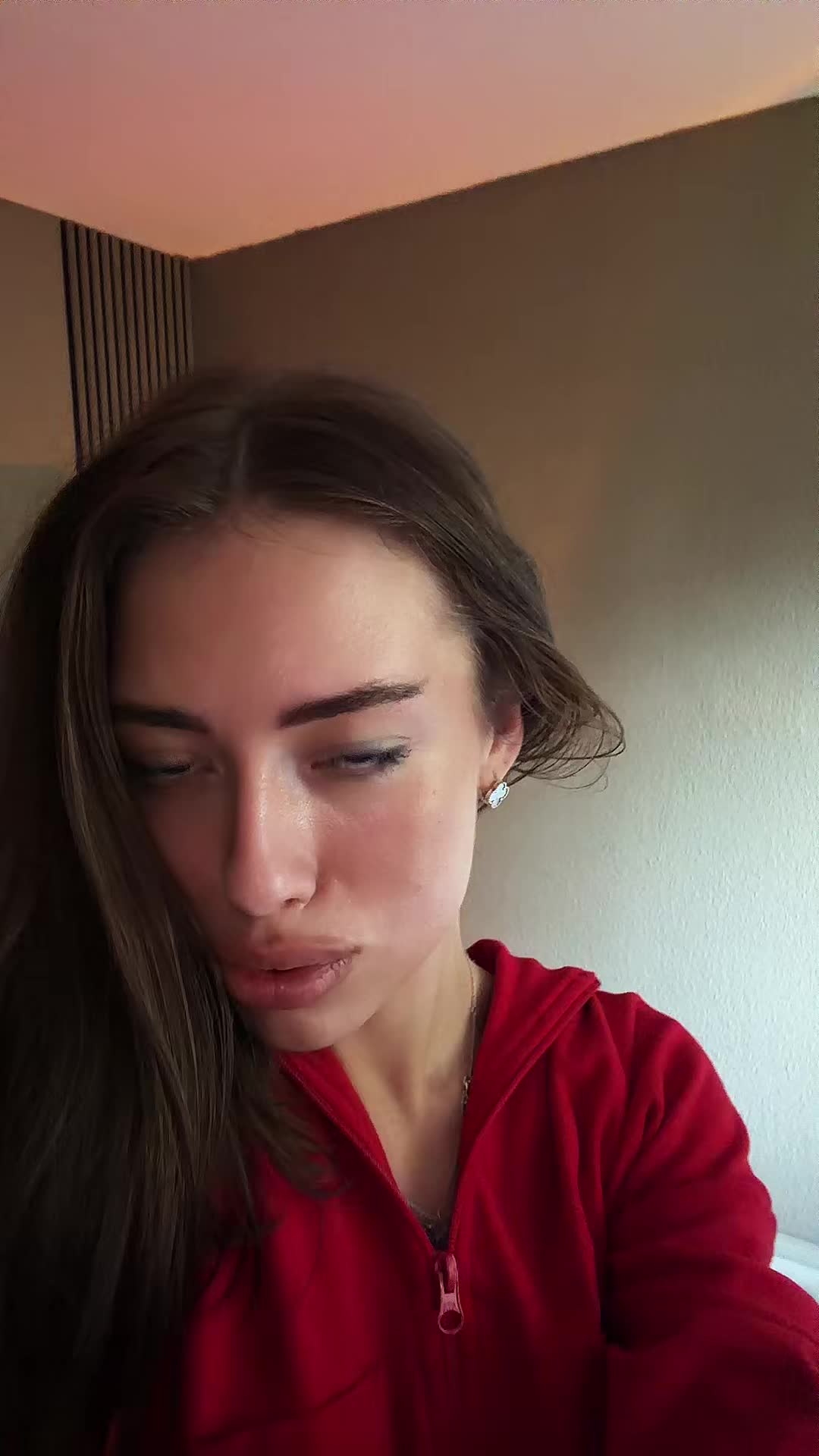 @Olleggovnaaa__